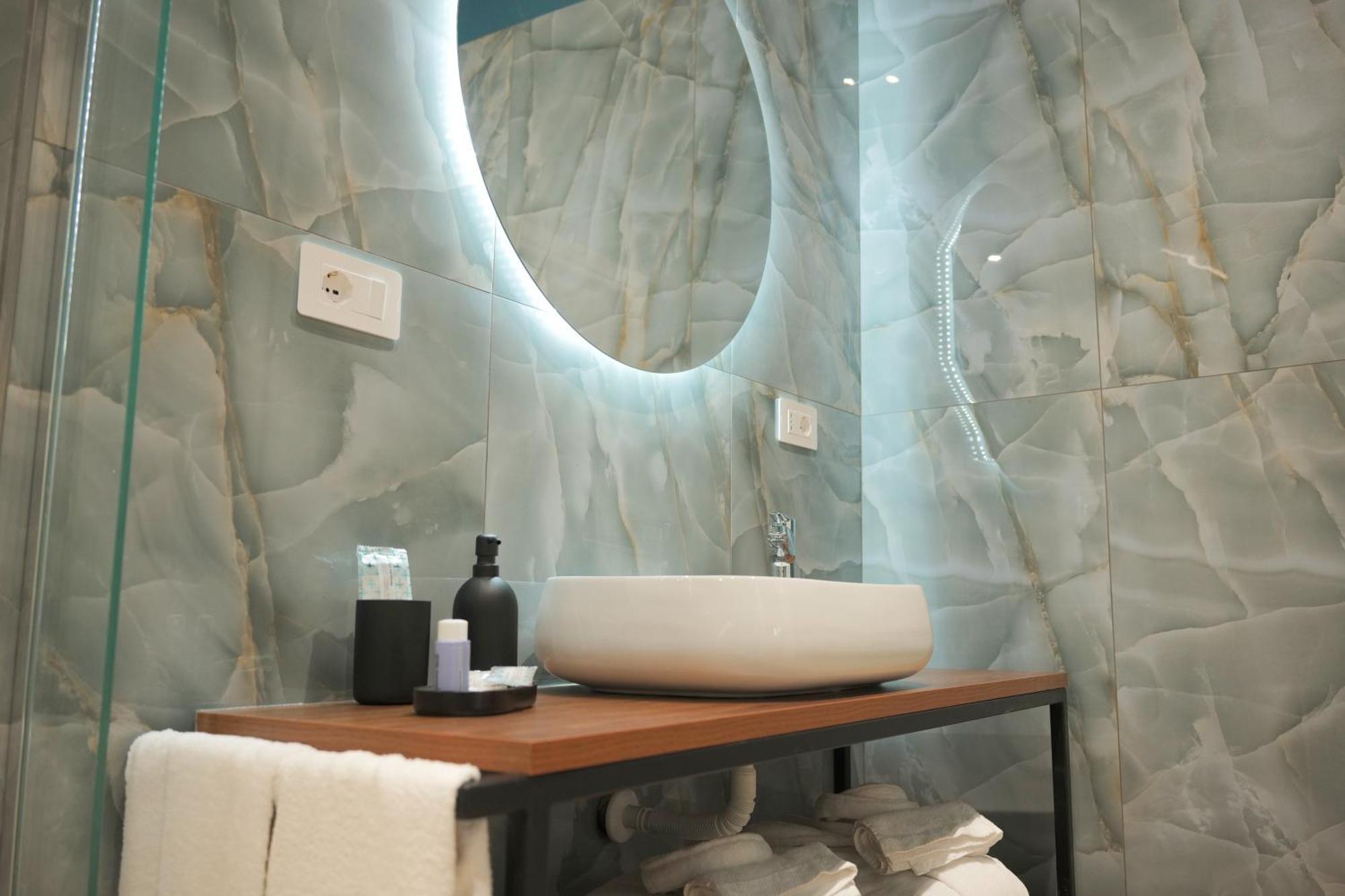 Toledo Luxury Rooms - Lr Collection Neapel Exterior foto